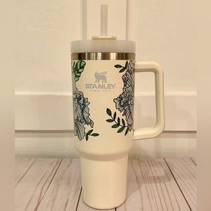 Stanley cream floral 40 oz tumbler